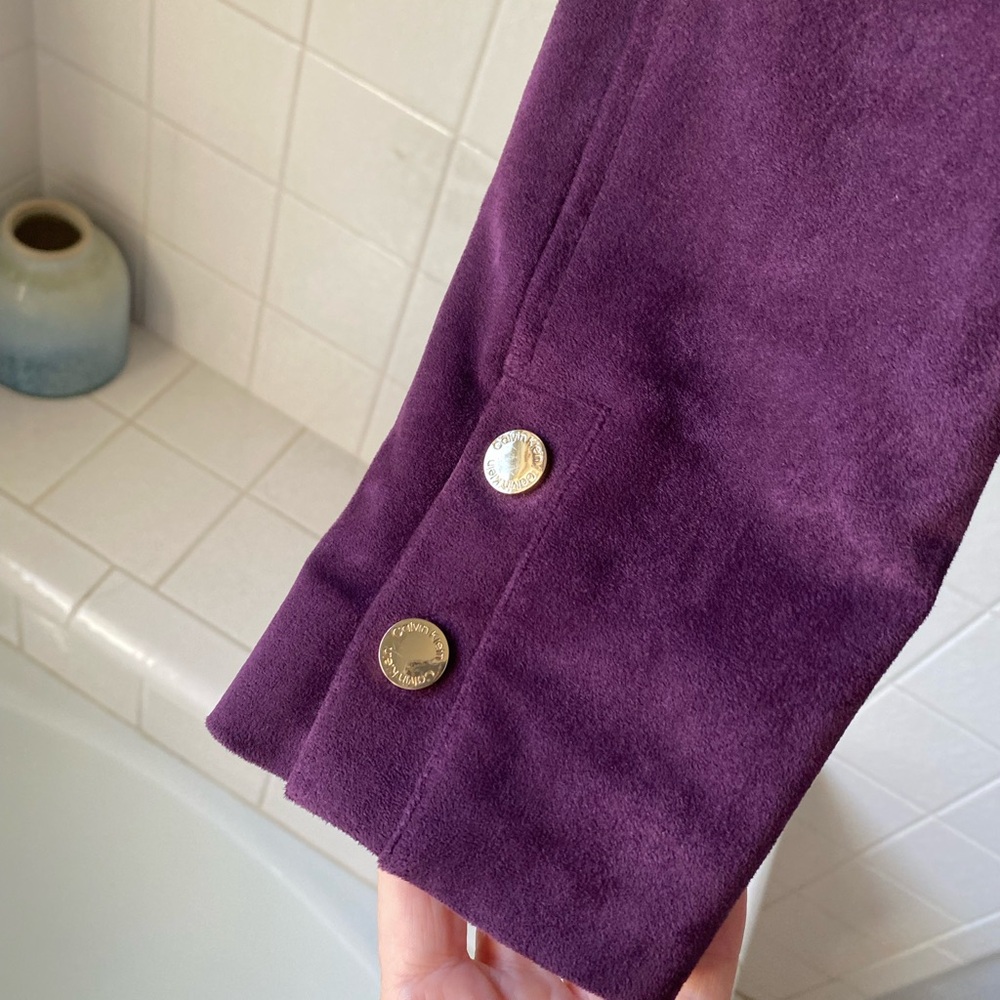 Calvin Klein Women's vegan Suede Plum Leather Jacket - Picture 7 of 7